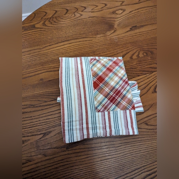 Kay Dee Cotton Apron. Full coverage. Ties at waist and neck. Vintage. - Picture 8 of 9